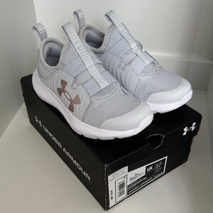 NIB Under Armour Kids' Light Gray Sneakers